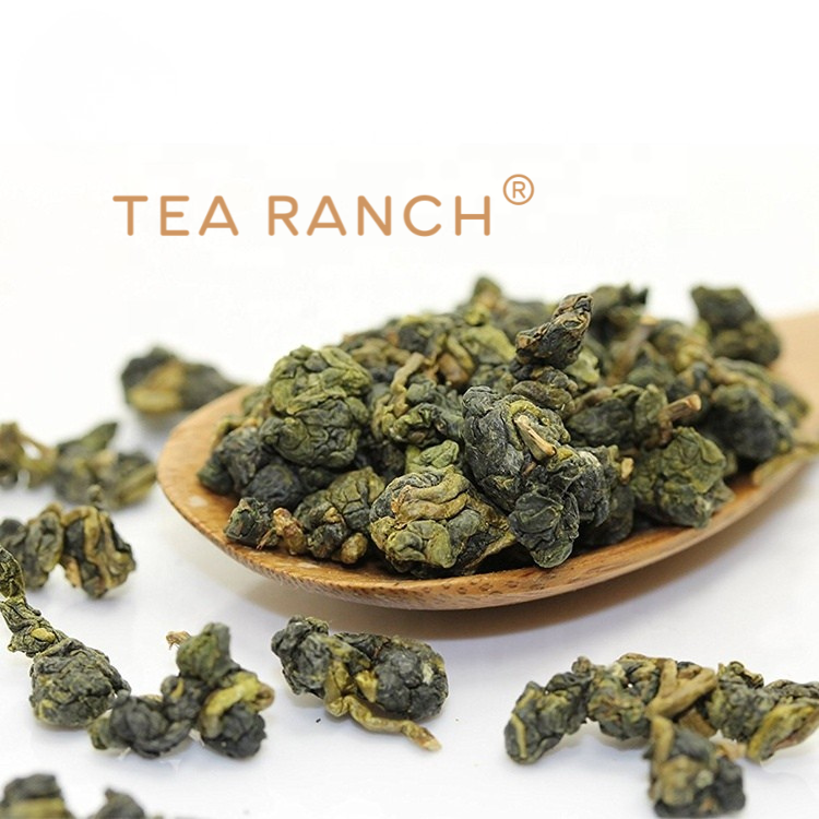What Does Oolong Tea Taste Like? A Guide to This Wonderfully Balanced Tea